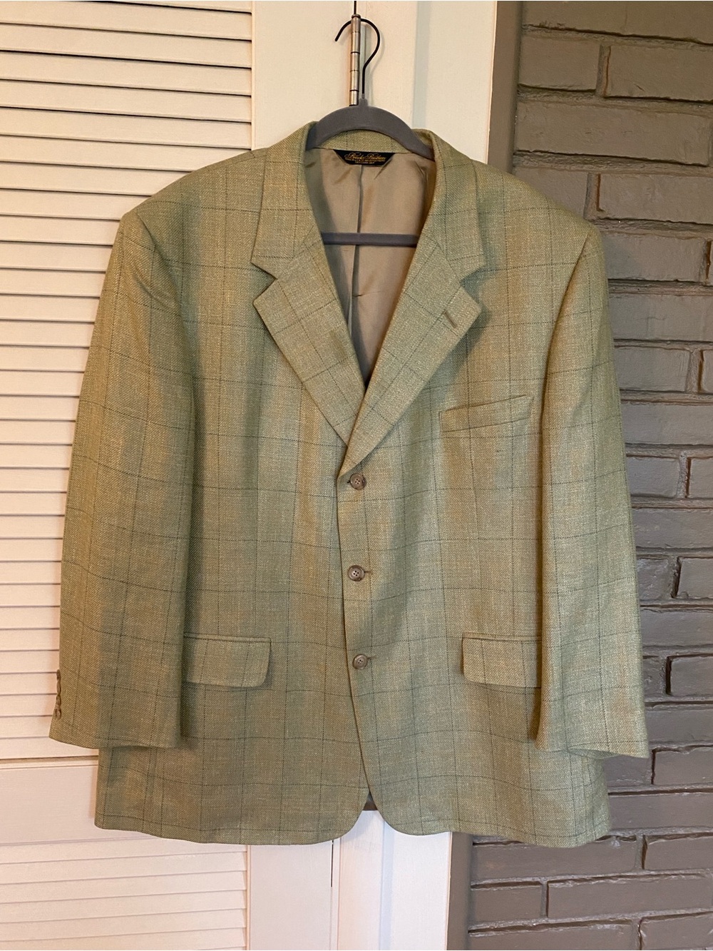 Brooks Brothers Light Green Plaid Sport Coat